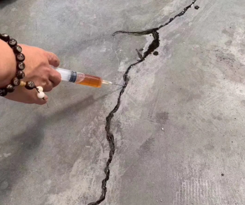丰台混凝土裂缝修补技术详解​